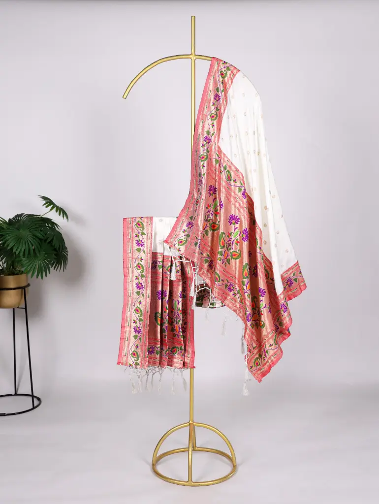 Paithani Dupattas (White)