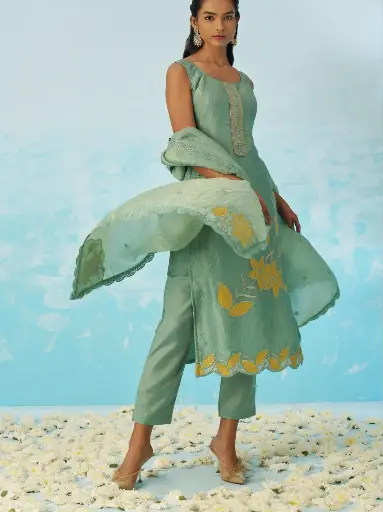 Unwrap The Elegance