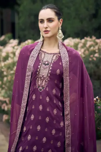 Elegant Three-Piece Set
